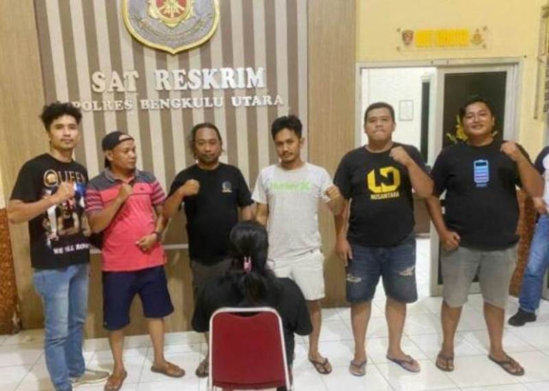 Polres Bengkulu Utara Bekuk Terduga Pelaku Pencurian HP di Alun-Alun Rajo Malim Paduko